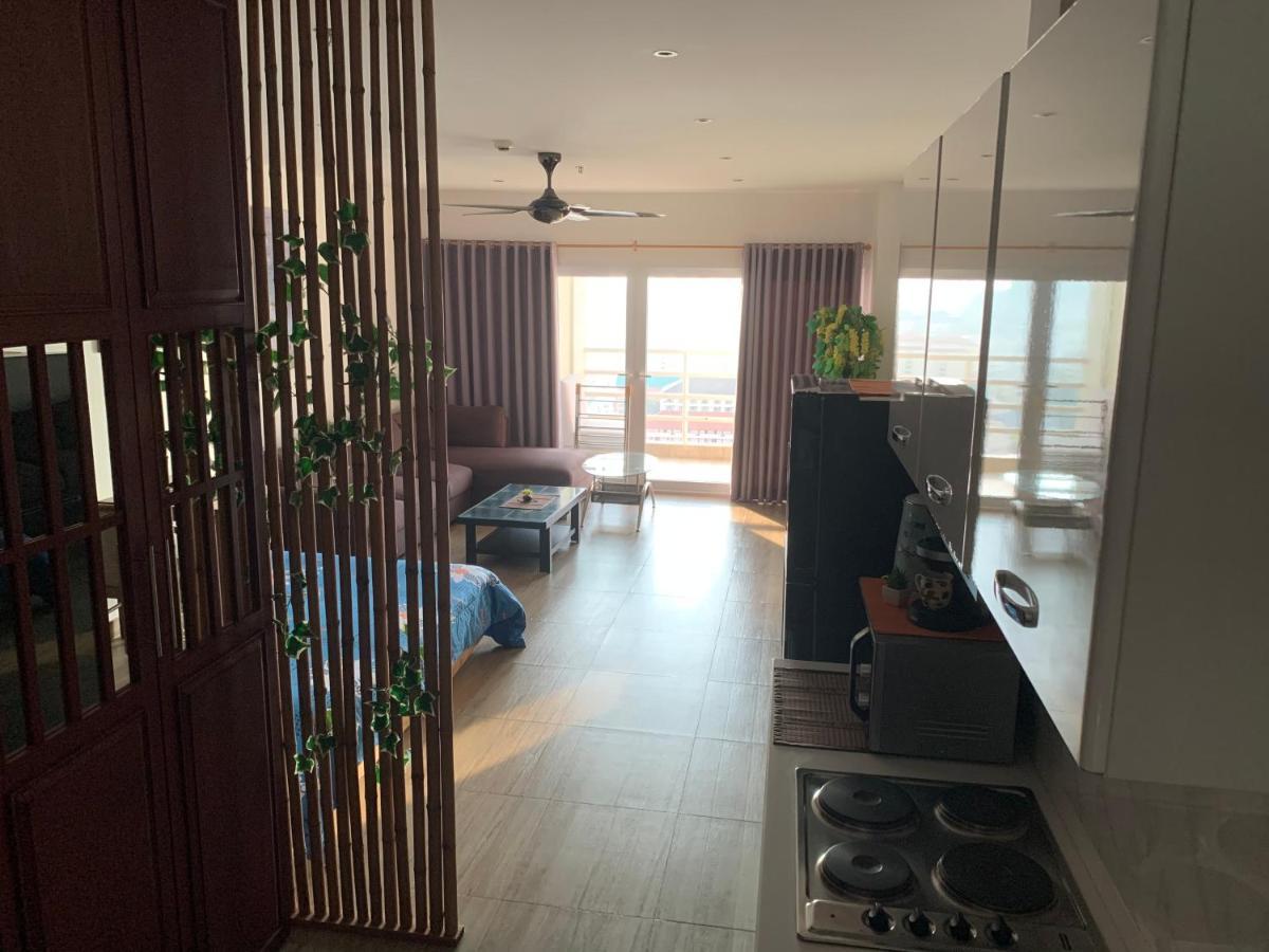 View Talay 5D Golf Apartment Pattaya Bagian luar foto