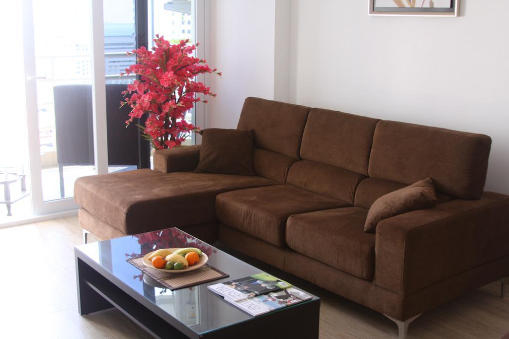 View Talay 5D Golf Apartment Pattaya Bagian luar foto